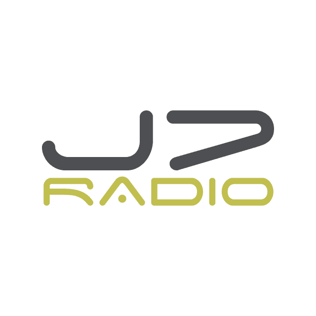 J7 RADIO radio